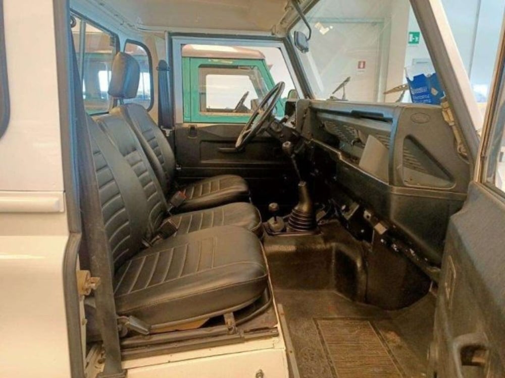 Land Rover Defender usata a Firenze (14)