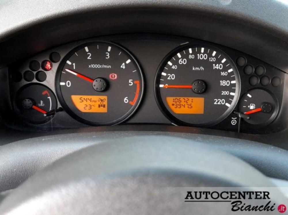 Nissan Navara usata a Reggio Emilia (10)