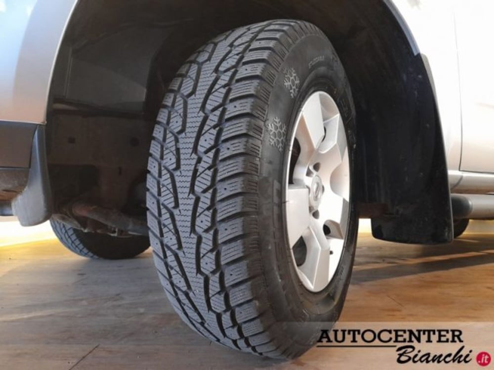 Nissan Navara usata a Reggio Emilia (5)