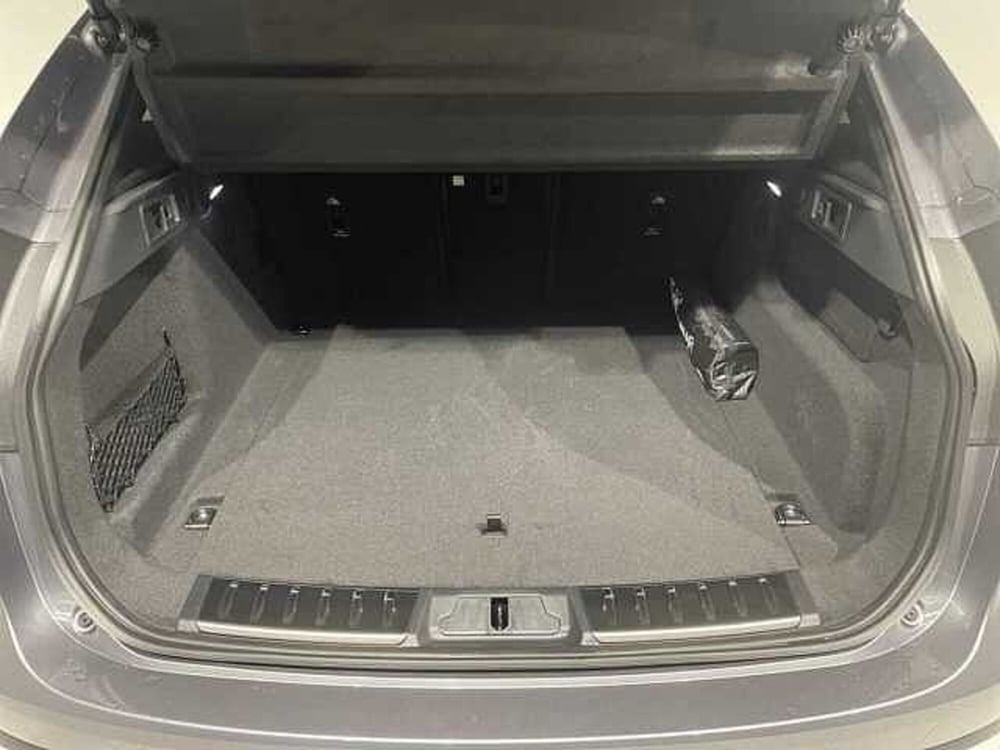 Jaguar F-Pace usata a Ravenna (10)