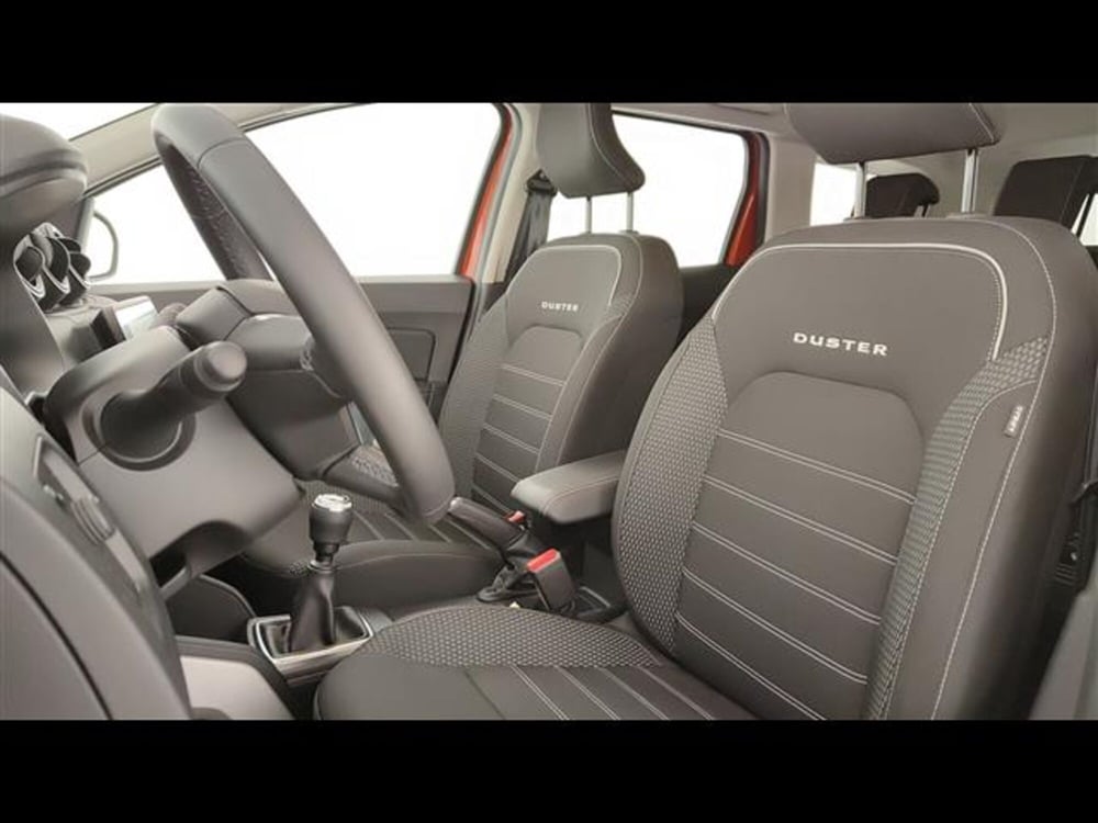 Dacia Duster usata a Milano (9)