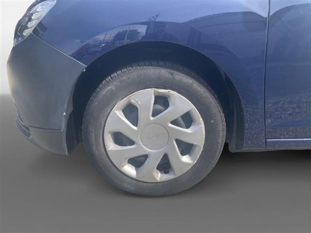 Dacia Sandero usata a Torino (10)