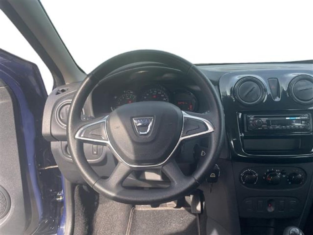 Dacia Sandero usata a Torino (14)