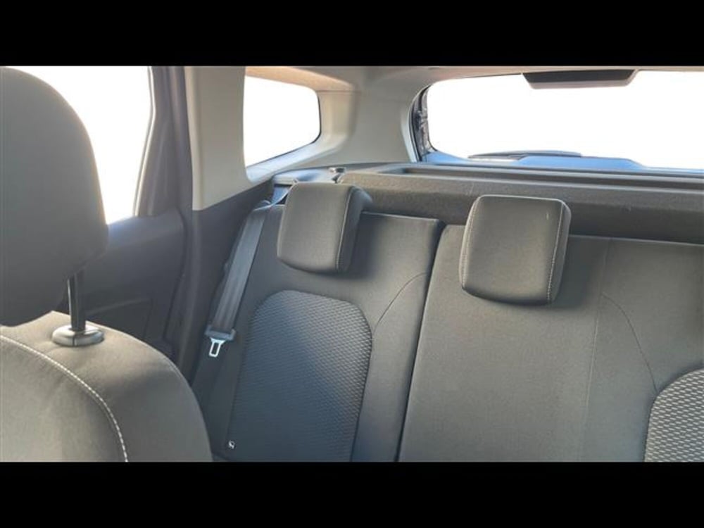 Dacia Duster usata a Lecce (10)