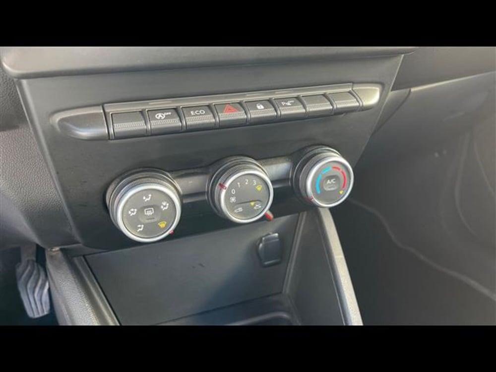 Dacia Duster usata a Lecce (14)