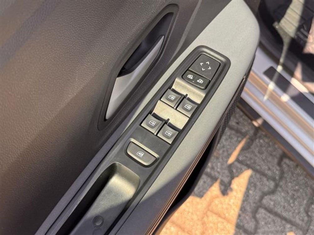 Dacia Sandero Stepway usata a Pavia (6)