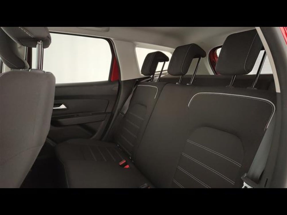 Dacia Duster usata a Milano (10)
