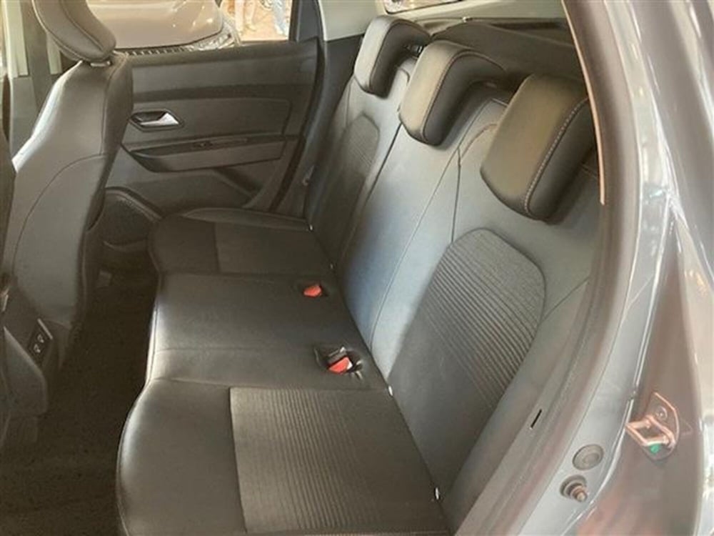 Dacia Duster usata a Cremona (11)