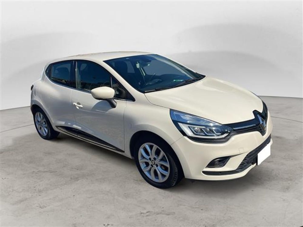 Renault Clio usata a Roma (2)