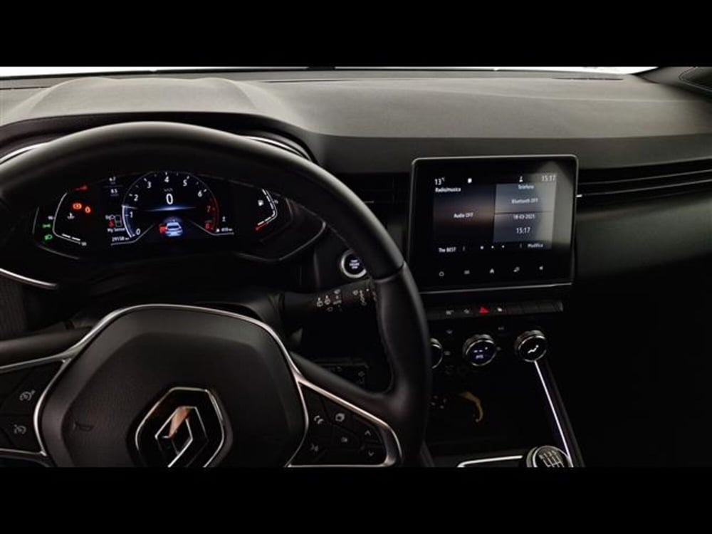 Renault Clio usata a Milano (11)