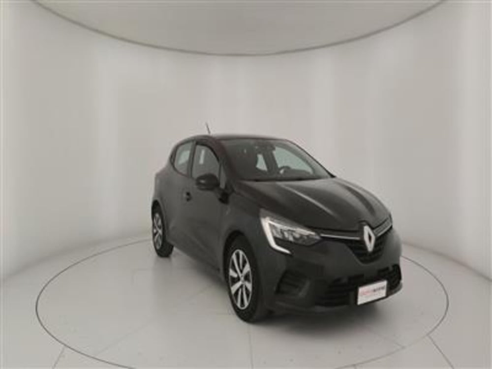 Renault Clio usata a Bari (11)