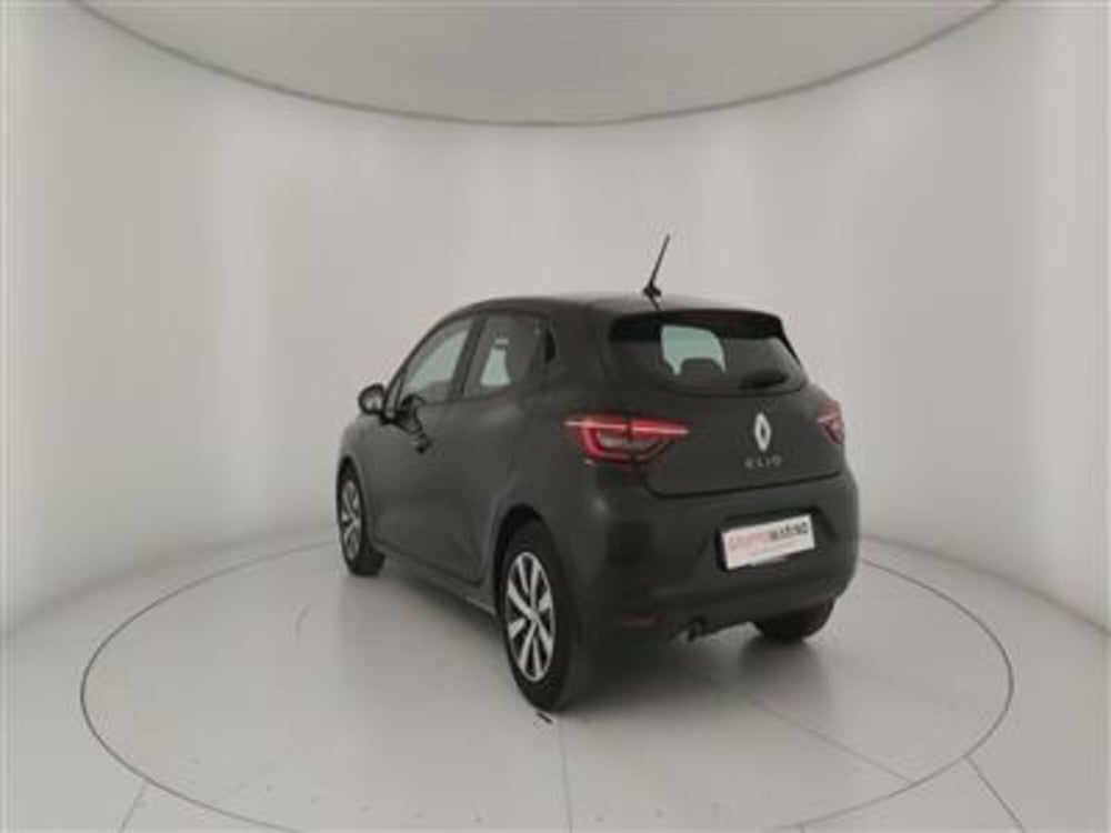 Renault Clio usata a Bari (5)