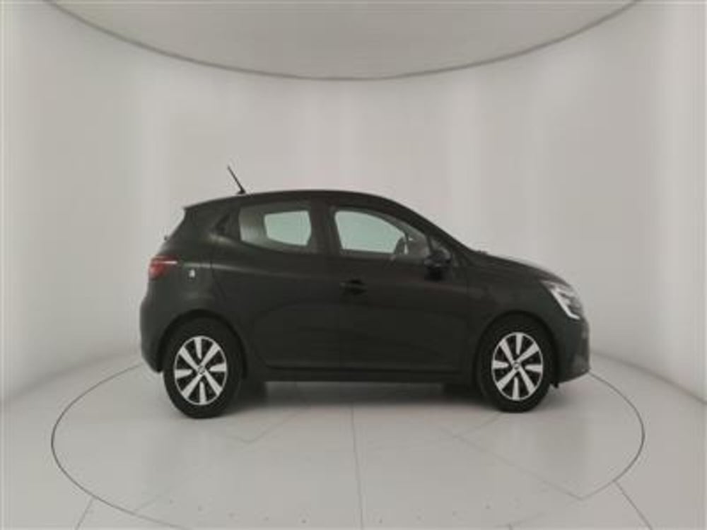 Renault Clio usata a Bari (9)