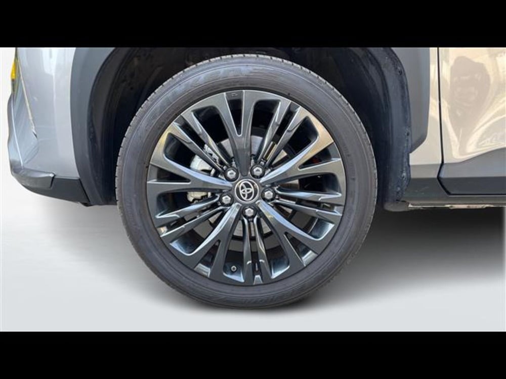 Toyota Yaris Cross usata a Varese (15)