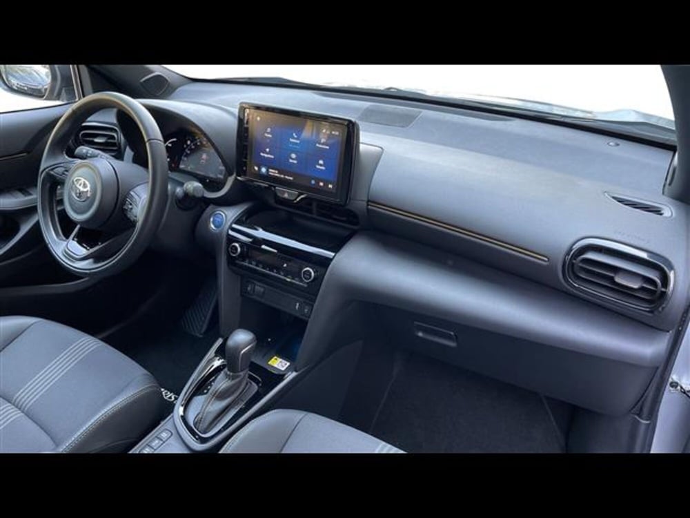 Toyota Yaris Cross usata a Varese (5)