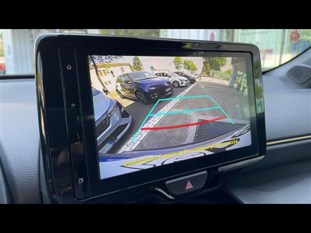 Toyota Yaris Cross usata a Varese (7)