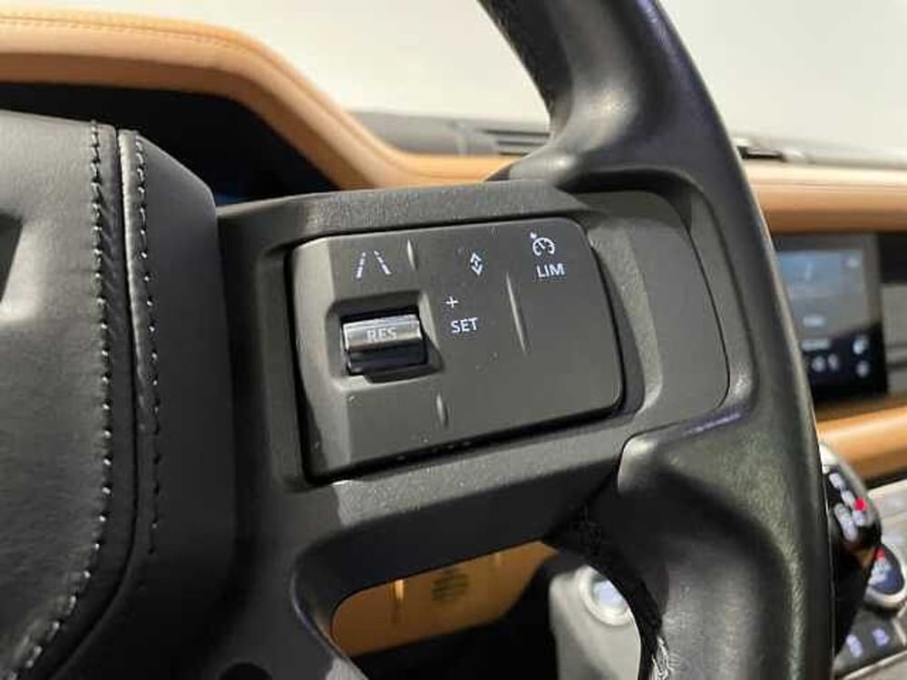 Land Rover Defender usata a Ravenna (16)