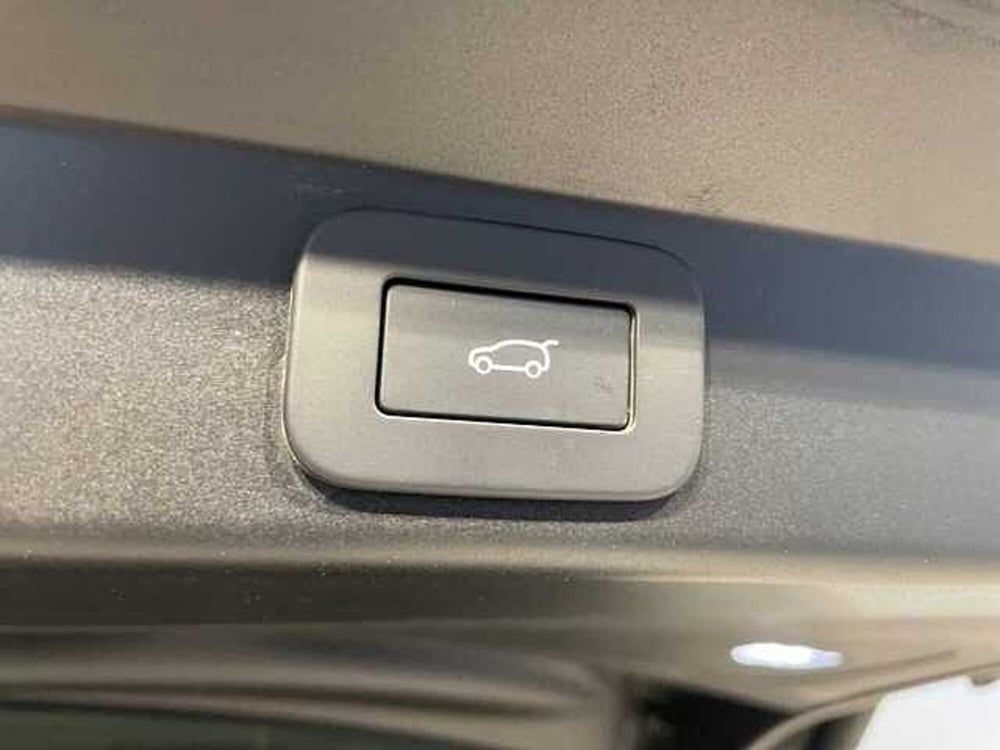 Land Rover Range Rover Sport usata a Ravenna (12)