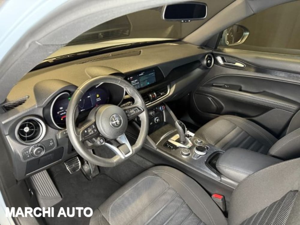 Alfa Romeo Stelvio usata a Perugia (10)