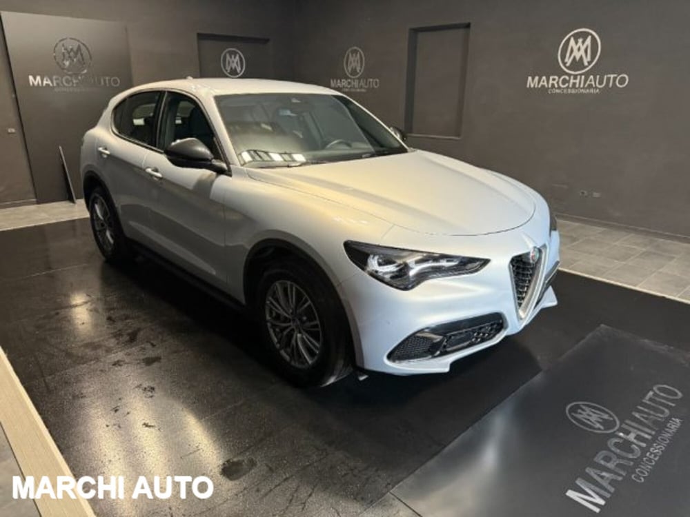 Alfa Romeo Stelvio usata a Perugia (3)