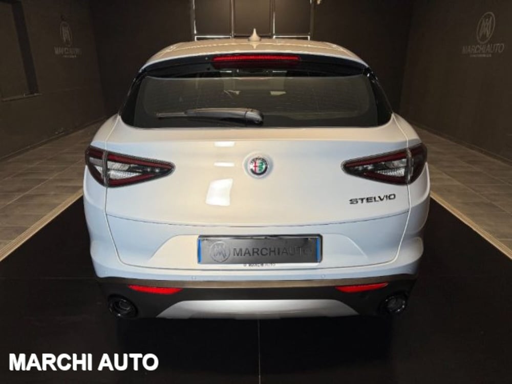 Alfa Romeo Stelvio usata a Perugia (6)