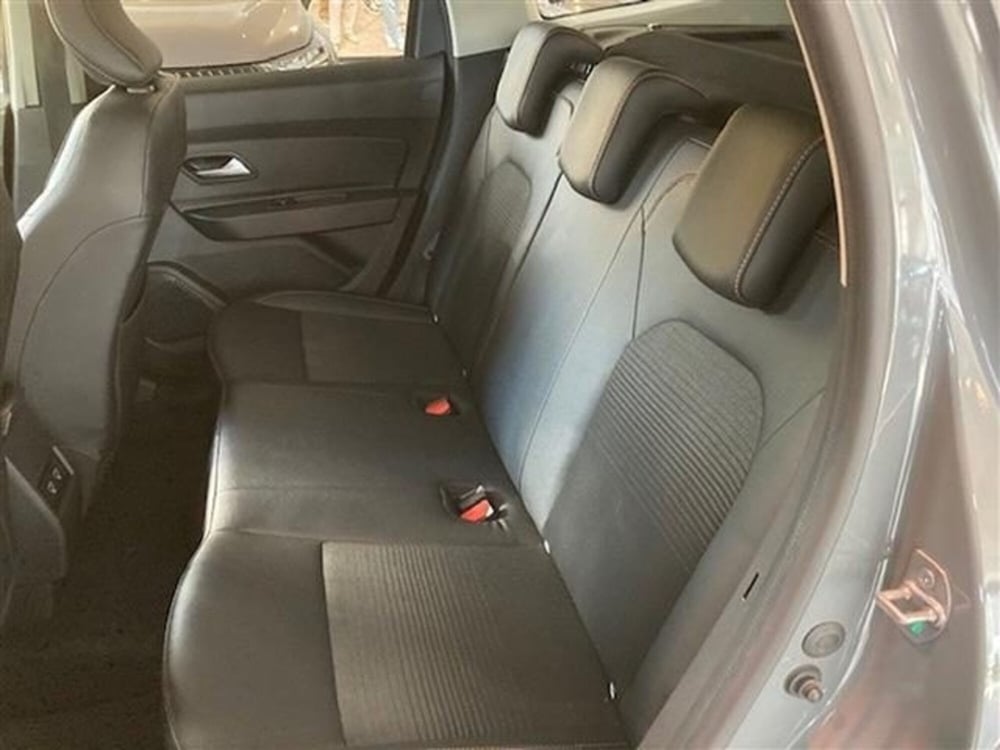 Dacia Duster usata a Cremona (11)