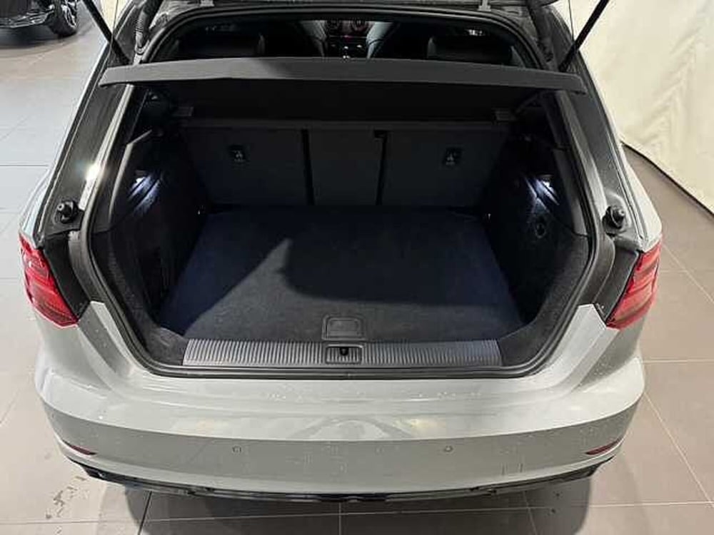 Audi RS 3 Sportback usata a Genova (17)