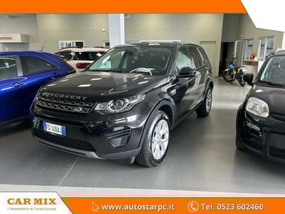 Land Rover Discovery Sport 2.0 TD4 150 CV Pure del 2016 usata a Piacenza