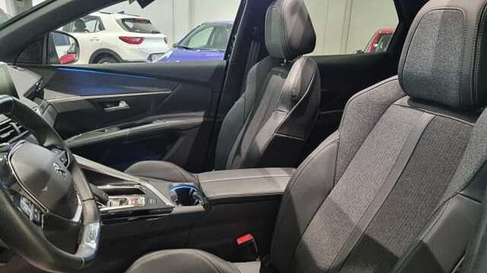 Peugeot 3008 usata a Milano (11)
