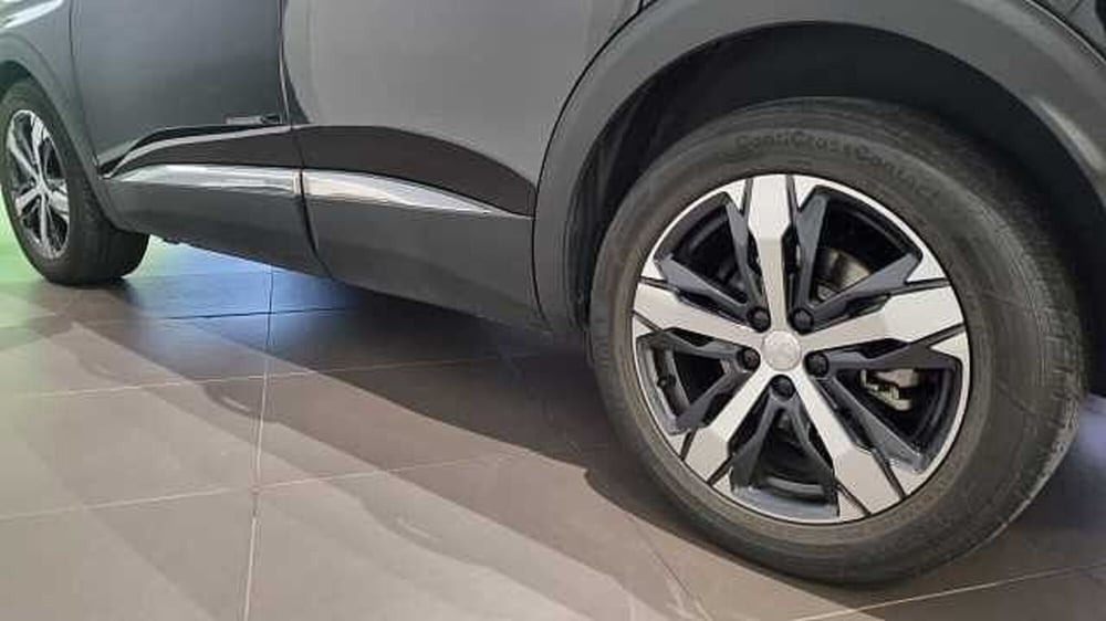 Peugeot 3008 usata a Milano (5)