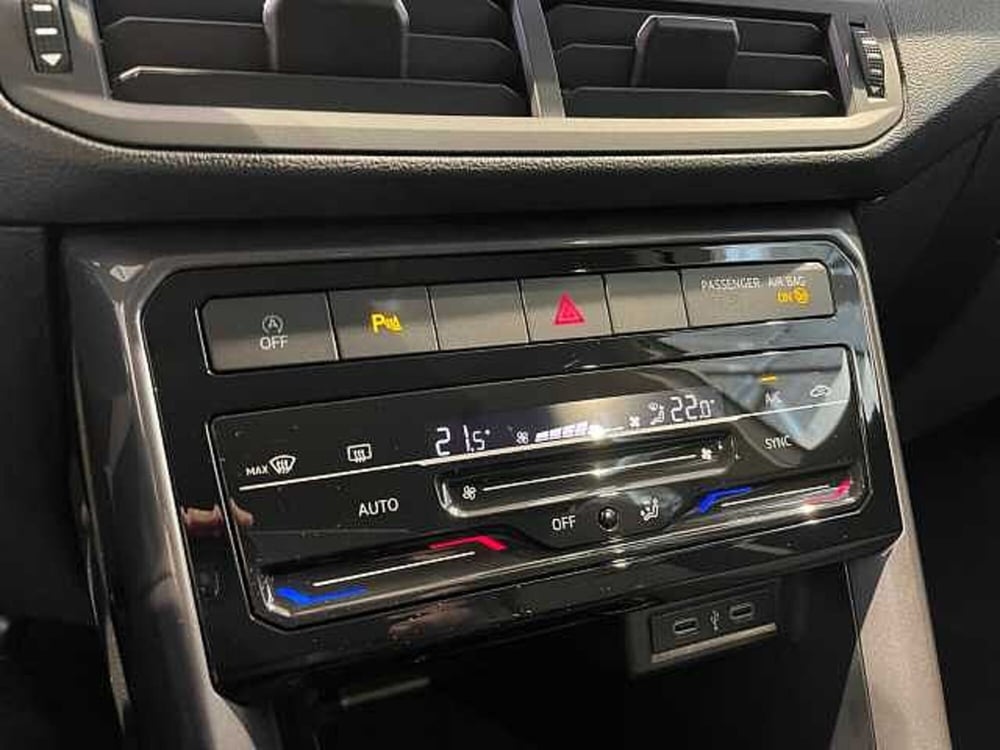 Volkswagen T-Cross usata a Ravenna (15)