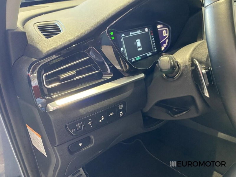 Kia Niro usata a Bari (13)