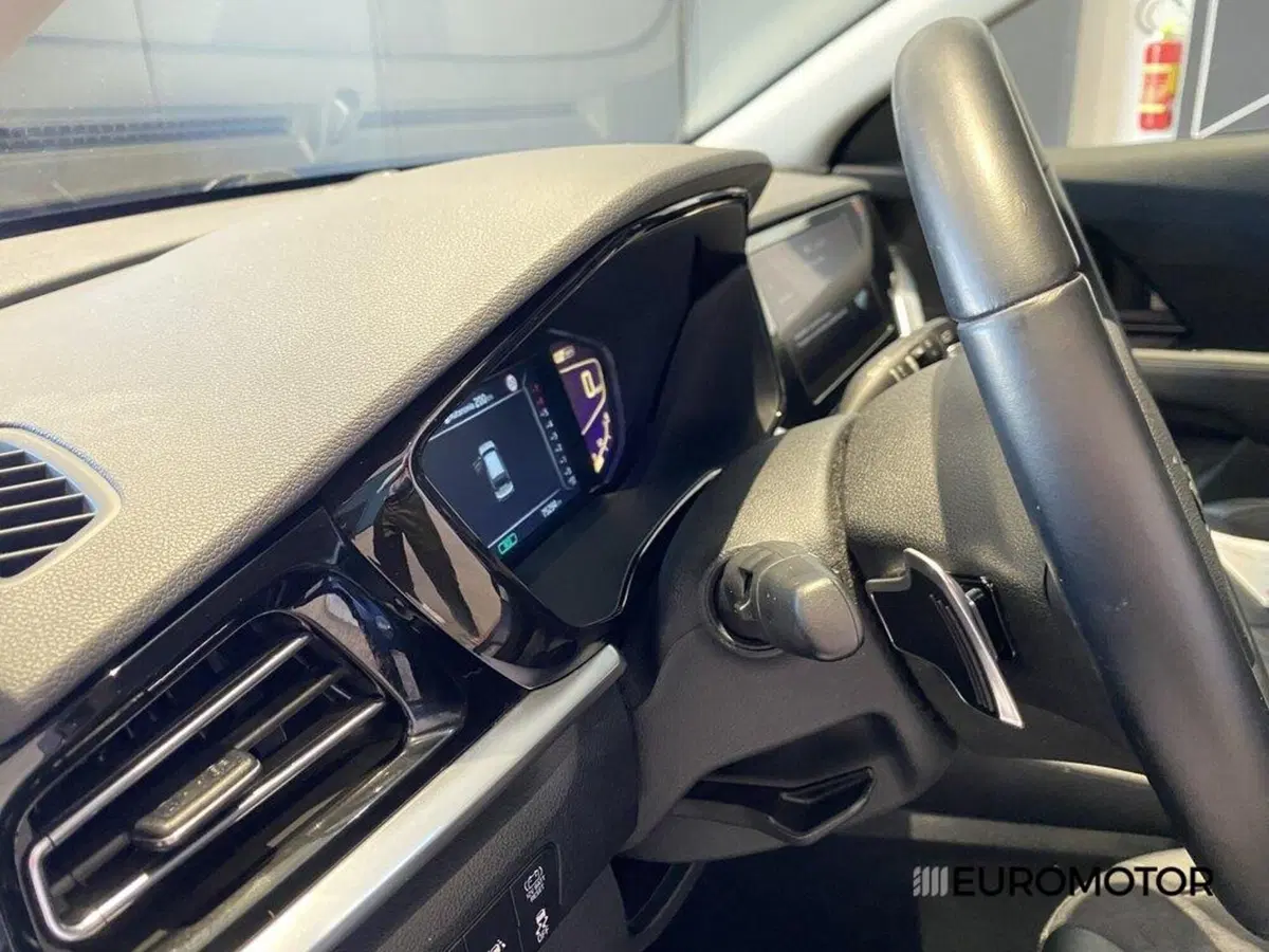 Kia Niro usata a Bari (14)