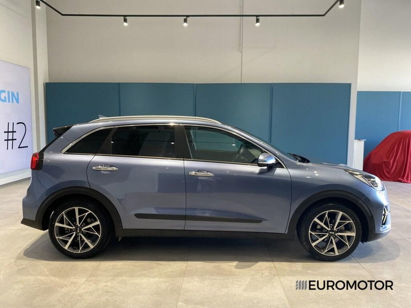 Kia Niro usata a Bari (6)