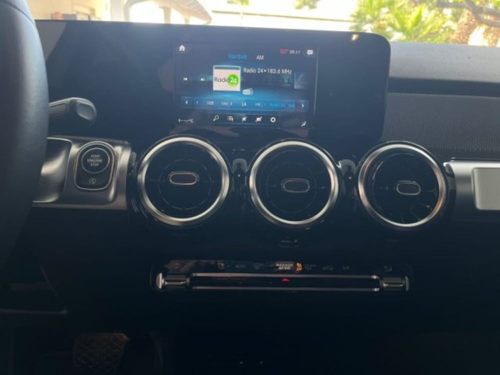 Mercedes-Benz GLB usata a Trapani (11)