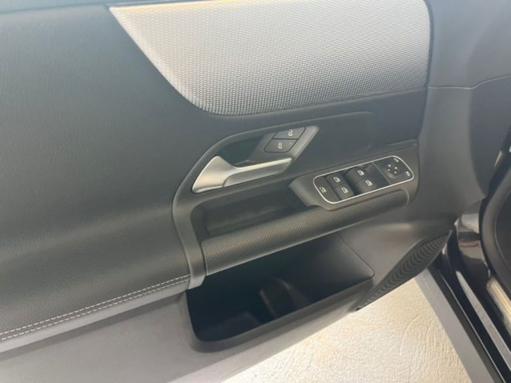 Mercedes-Benz GLB usata a Trapani (5)