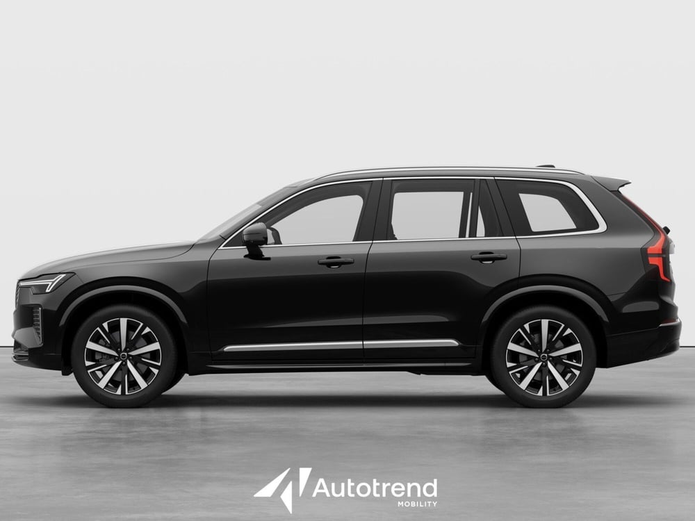 Volvo XC90 nuova a Bari (6)