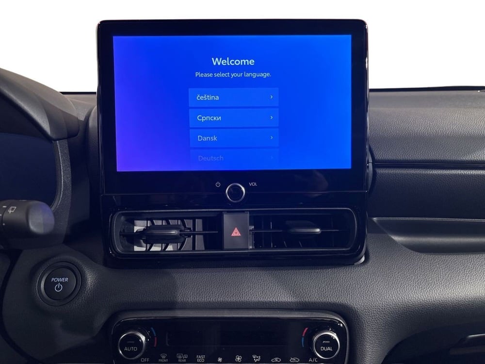 Toyota Yaris GR Sport nuova a Lecco (13)