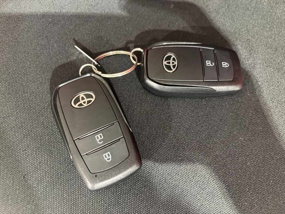 Toyota Yaris Cross nuova a Lecco (17)