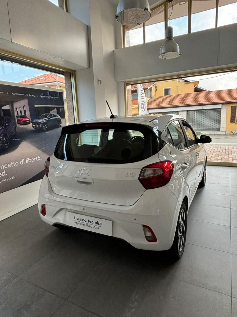 Hyundai i10 nuova a Torino (11)