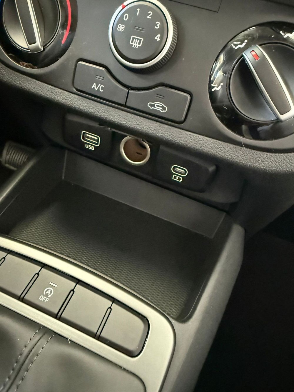 Hyundai i10 nuova a Torino (5)