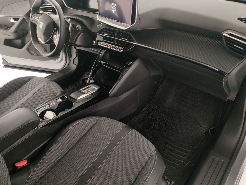 Peugeot 2008 usata a Caserta (13)