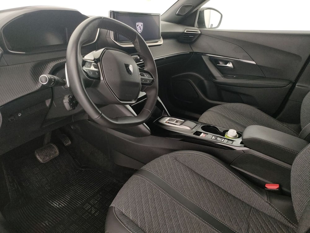 Peugeot 2008 usata a Caserta (19)