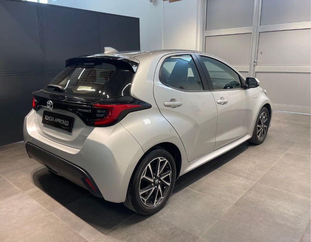 Toyota Yaris usata a Ferrara (18)