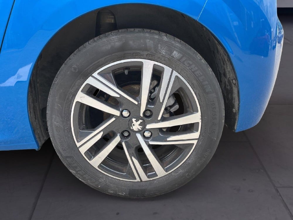 Peugeot 208 usata a Torino (8)