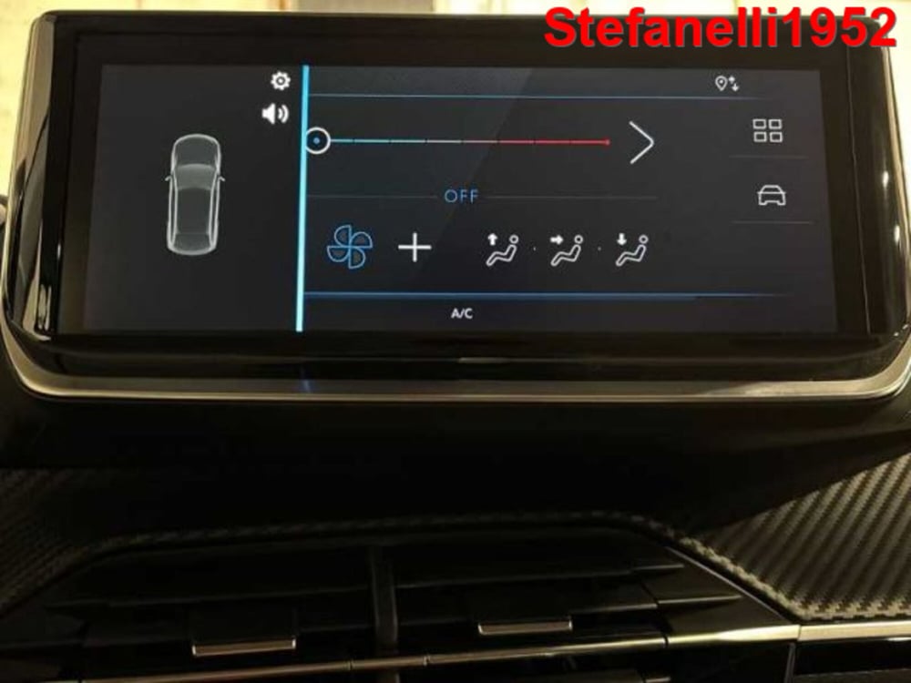 Peugeot 208 nuova a Bologna (12)
