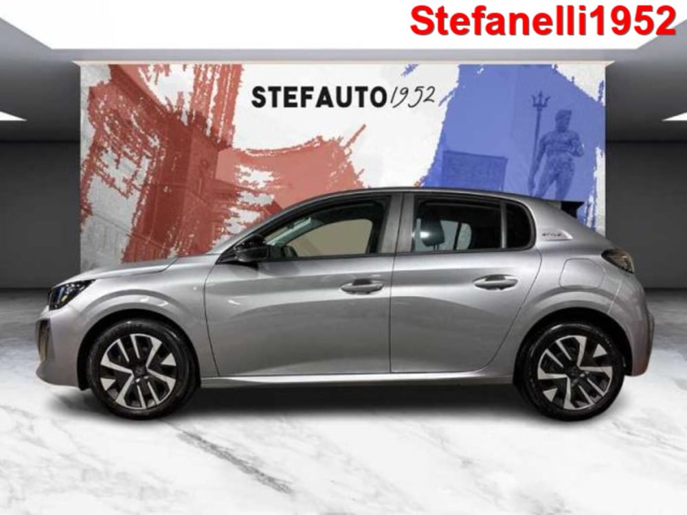 Peugeot 208 nuova a Bologna (3)