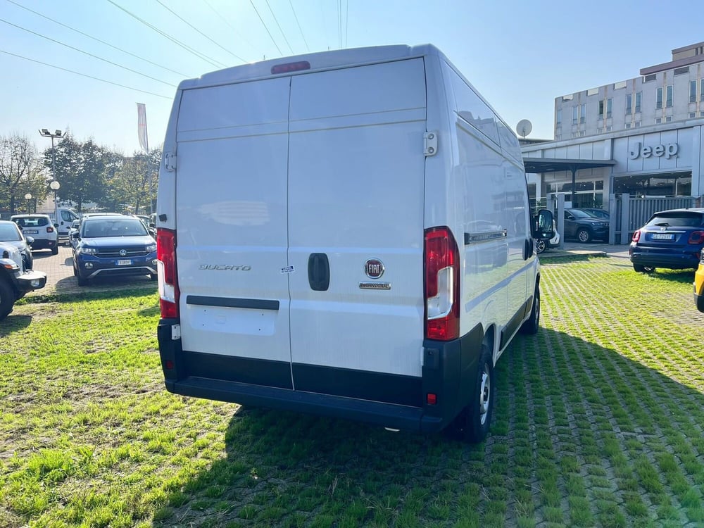 Fiat Ducato Furgone Vetrato nuova a Milano (7)