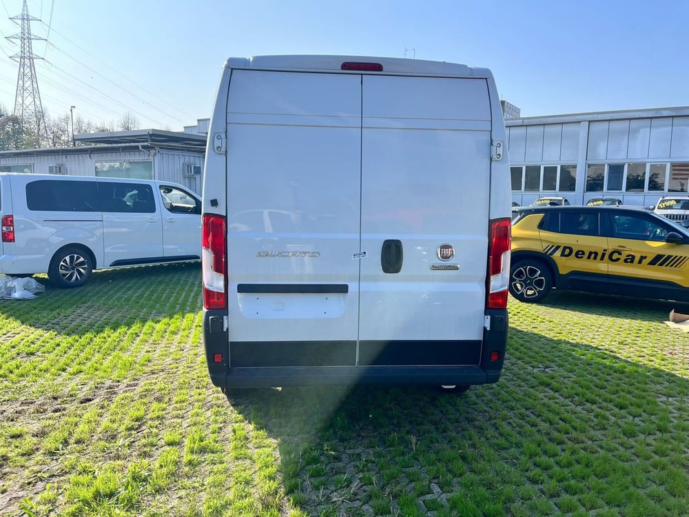 Fiat Ducato Furgone Vetrato nuova a Milano (8)