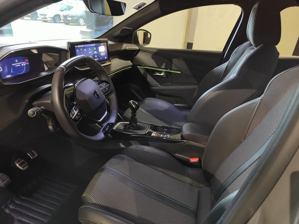 Peugeot 208 usata a Milano (11)